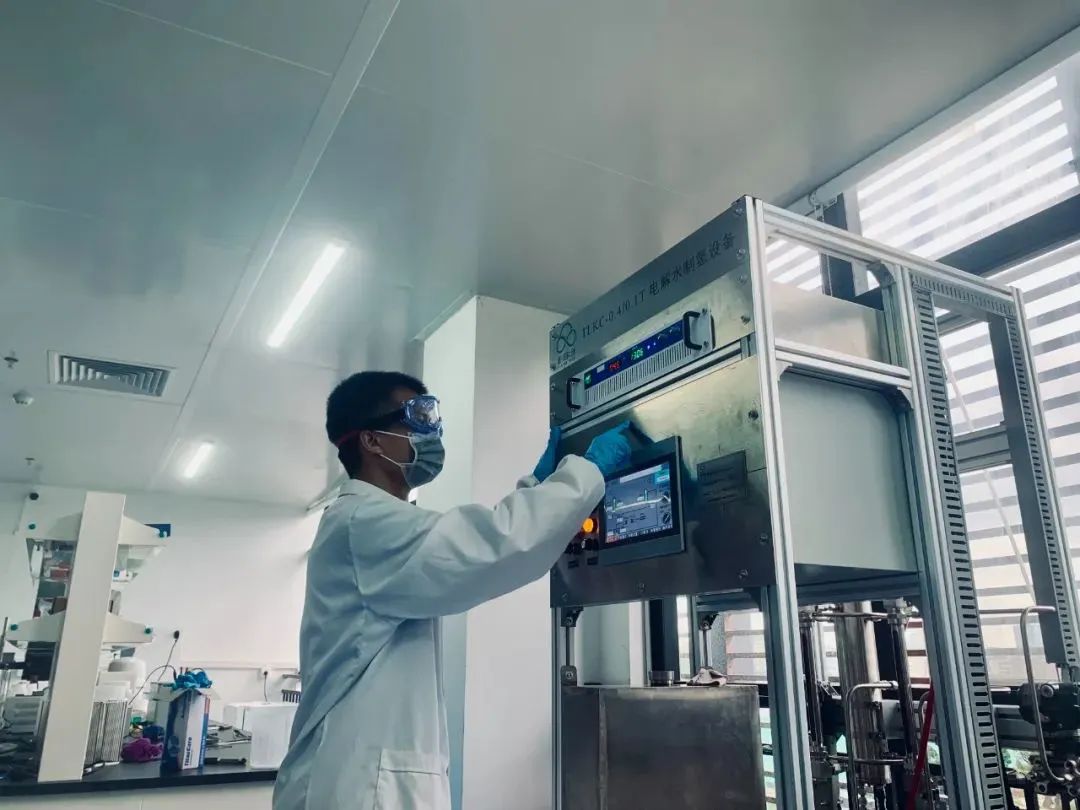 102442959230.jpg 640 (1).jpg