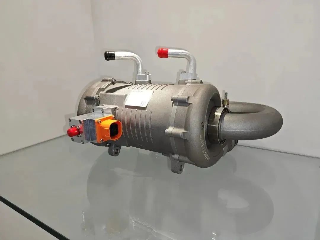 101414212161.jpg 640.jpg