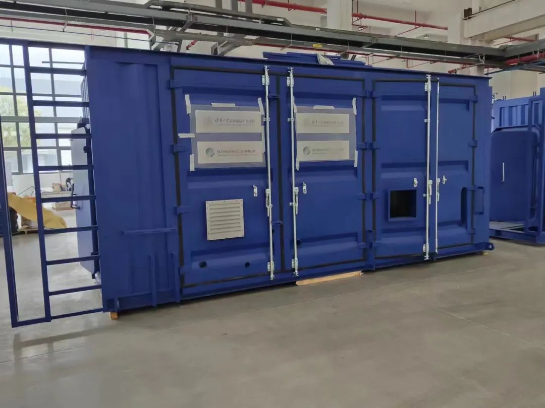 100150199458.jpg 640 (1).jpg