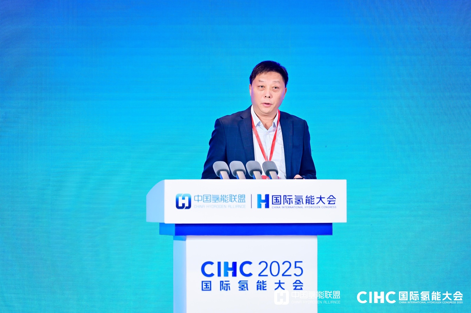 顾虎  中国氢能联盟专家委员会委员，钢研华普科技有限公司总经理